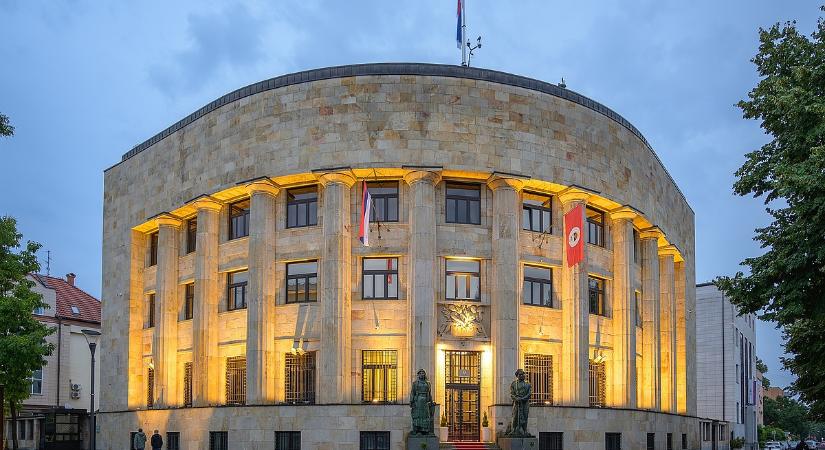 Drámai választás a boszniai szerbeknél, visszatér a hatalomba Dodik árnyéka