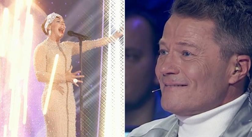 „Ki nem szarja le, hogy sírok?!” – Dér Heni úgy énekelt Whitney Houstont, hogy Stohl András örömében könnyezni kezdett