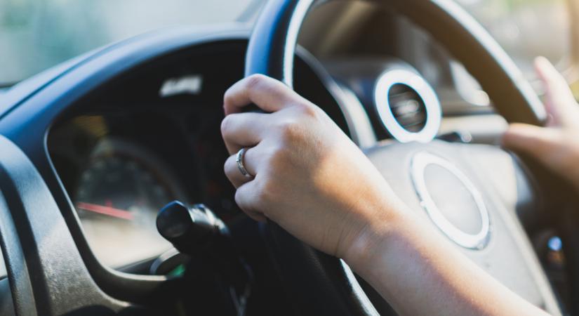 Rengeteg magyar jogsijának érvényessége válhat kérdésessé utólag: precedensértékű eljárás indulhatott el