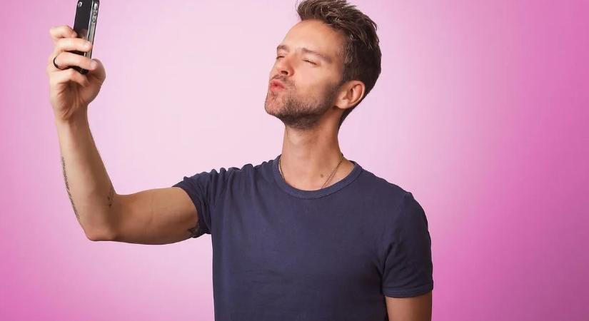 Ocsmány bosszúval állt elő egy 21 éves nő