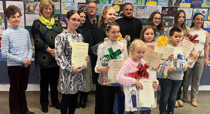 Díjazták a XVI. Ister–Granum Eurorégiós Rajzverseny legjobb alkotásait