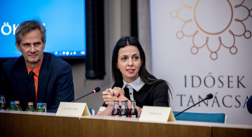 Koncz Zsófia: komoly segítség a 14. havi nyugdíj bevezetése