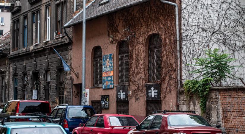 Tavasszal bezárhat az Auróra, felmondták a bérleti szerződésüket