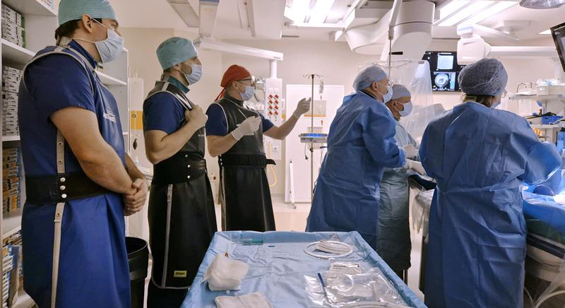 Élőben közvetített debreceni szívműtétek