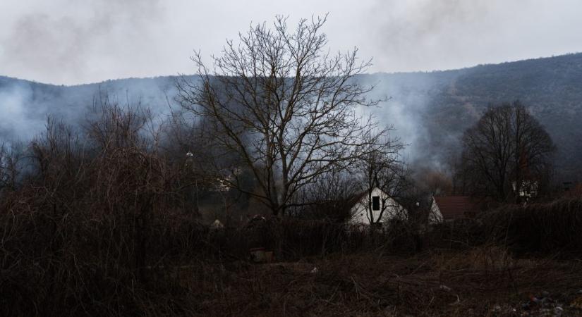 Egy pár éveken keresztül éheztette és szexuálisan is bántalmazta hat gyereküket