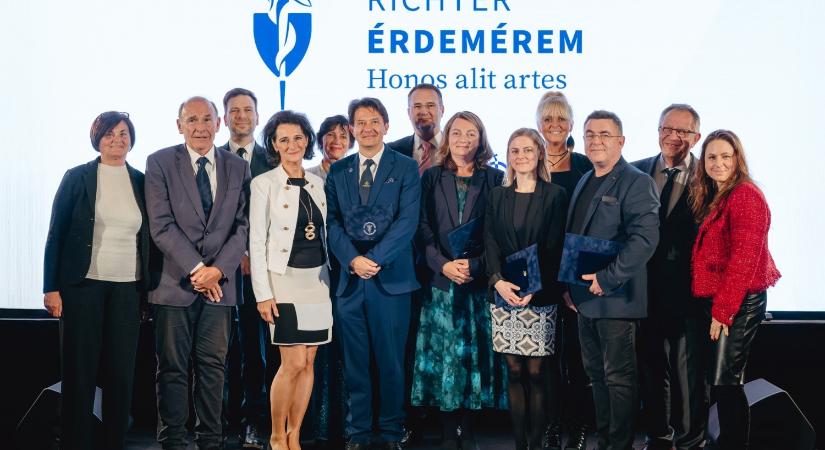 Richter Érdemérem Díjjal ismertek el 9 kiváló háziorvost