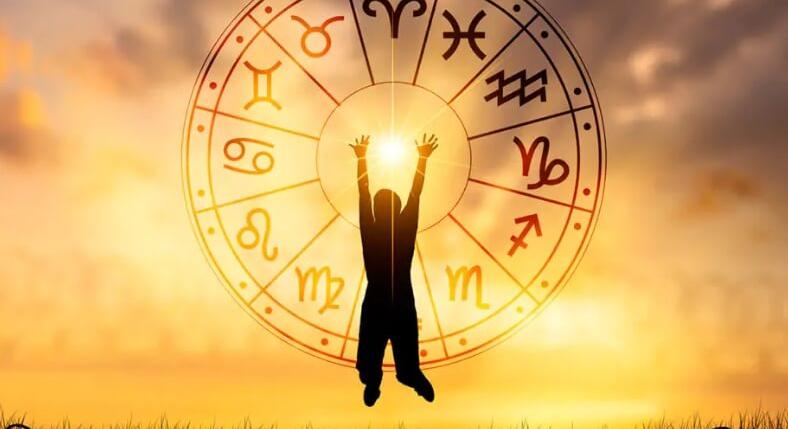Heti horoszkóp: belső megújulás és új lendület a csillagok támogatásával