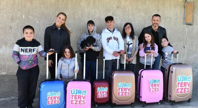 Szemdaganattal küzdő anyukának segít a műsor: felújítás és szeretet az Újratervezésben