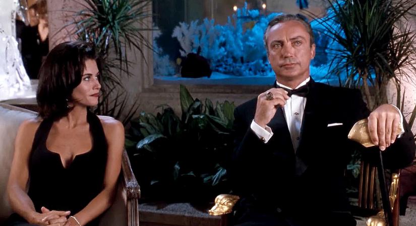 Elhunyt Udo Kier német filmszínész, az Otthonom, Idaho és a Nárcisz és Psyché sztárja