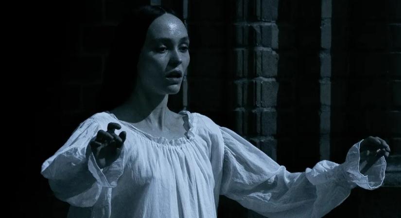 Werwulf: Kiszivárogtak az első képek Lily-Rose Deppről, Willem Dafoe-ról és Ralph Inesonról, és nincs mit szépíteni, mindhárman brutálisan néznek ki