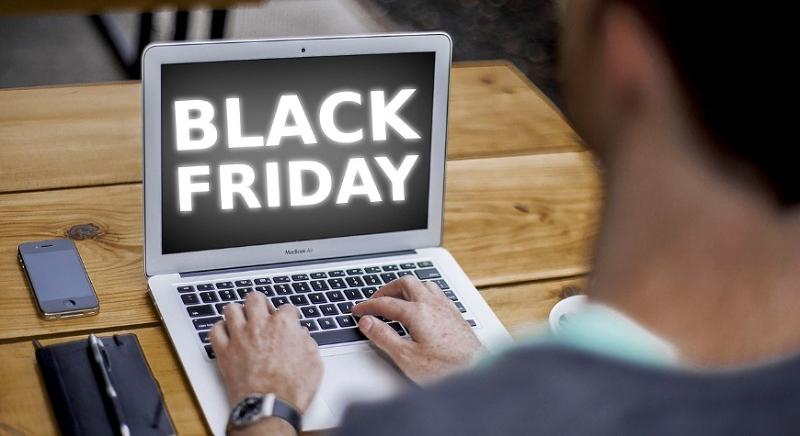 Hangzatos leárazások, könnyű csőbehúzások – segít ellenük a Black Friday kisokos