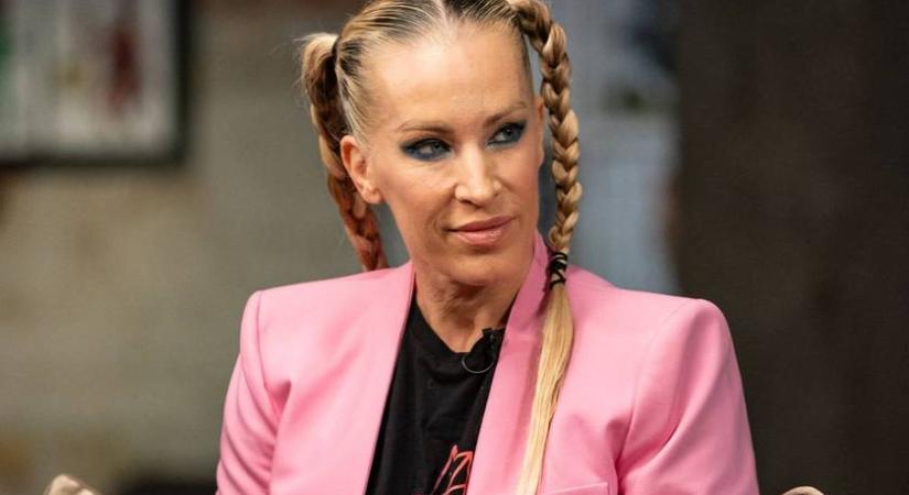 A népszerű magyar énekesnő alig jön ki a pénzéből a hónap végére: hiába szerepel rendszeresen a tévében is