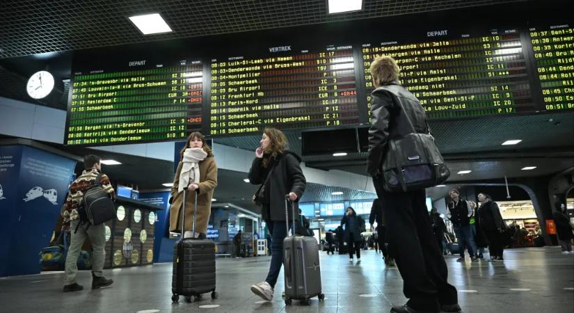 Kínlódik Belgium közlekedése a szakszervezetek általános sztrájkjai miatt