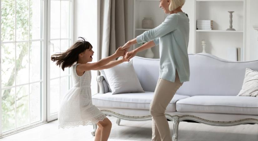 „Ahogy az anyatej a babát segíti, úgy támogathatjuk mi is szervezetünk egyensúlyát felnőttkorban.”