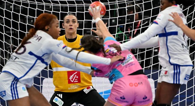 Sokkoló hírt kapott a Fradi, meg kell műteni a kapusát