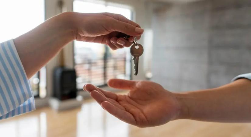 Álnéven adta bérbe a lakásokat az egri szélhámos