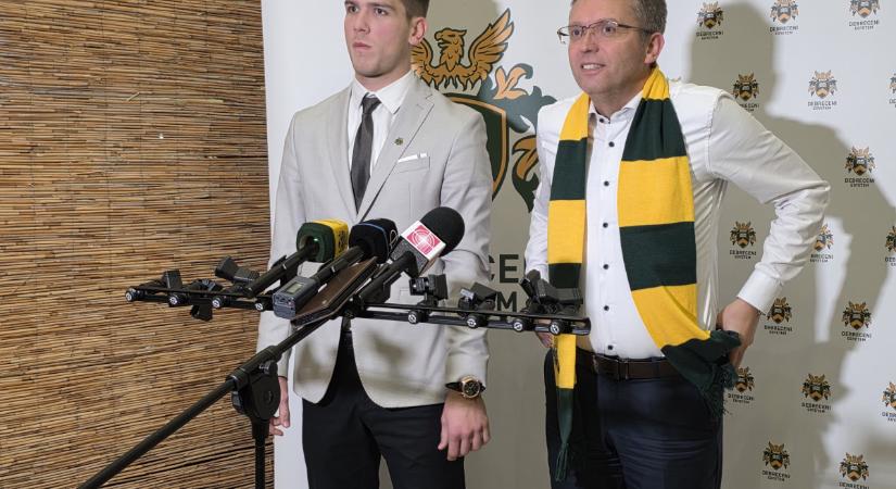 Hankó Balázs debreceni látogatása kapcsán – kérdések a Kulturális és Innovációs Minisztériumhoz