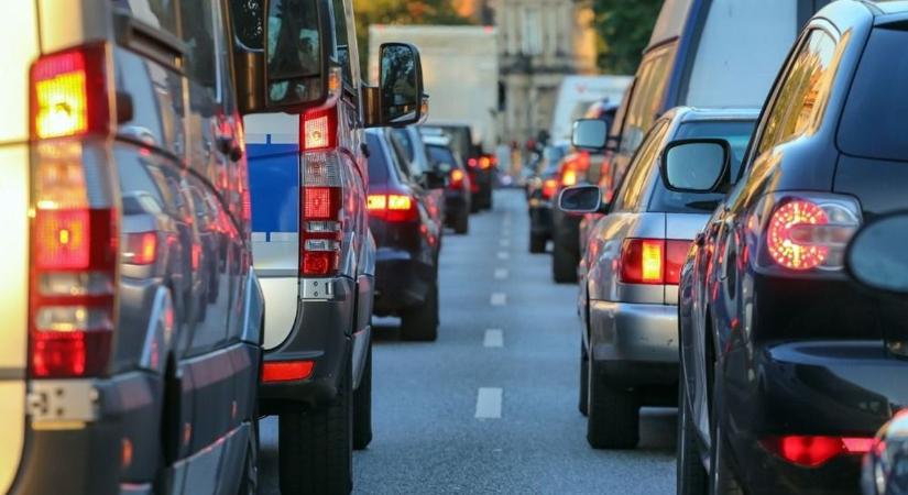 Torlódásra kell számítani Szegeden, érdemes elkerülni ezt a szakaszt