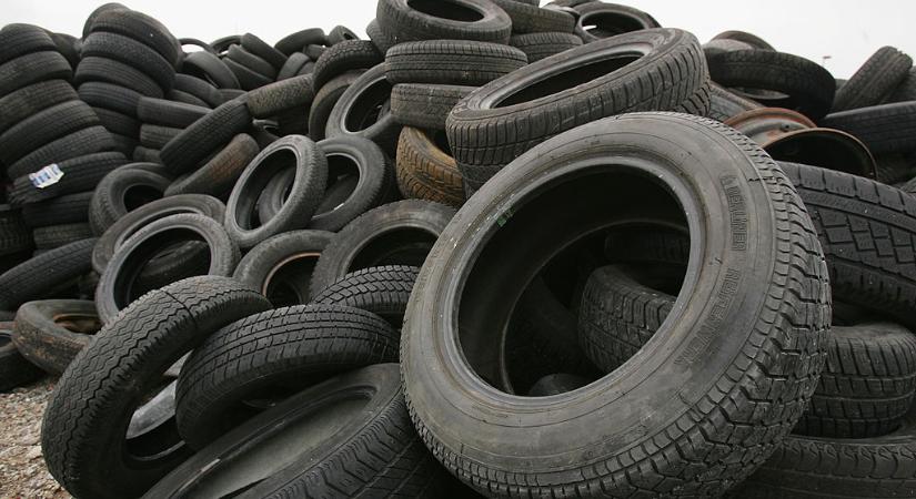 Erről ismerhető fel könnyedén a hamisított gumiabroncs