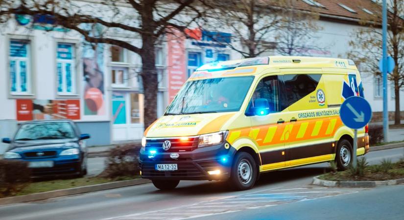 A mentőket is riasztották a segesdi baleset sérültjéhez