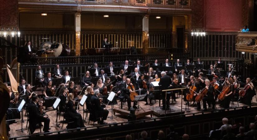 A világ legjobb zenekarai között a Concerto Budapest