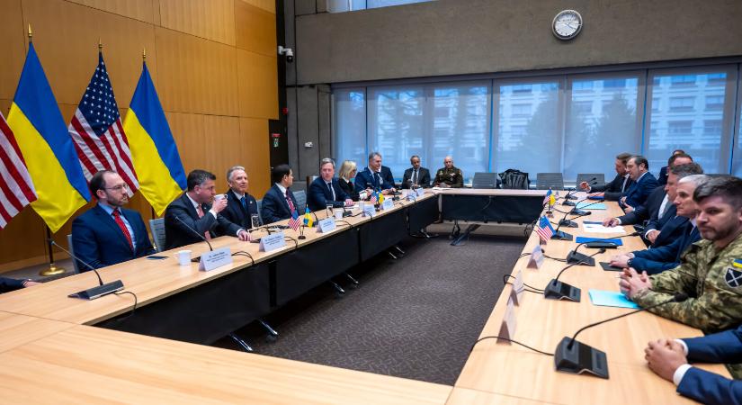 Oroszország garantálja, hogy nem támad senkire – ezt a pontot húzták ki az európai vezetők a béketervből