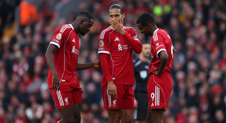 Krízishelyzet Liverpoolban, a csapatkapitány szerint mindenki cserben hagyta Arne Slotot