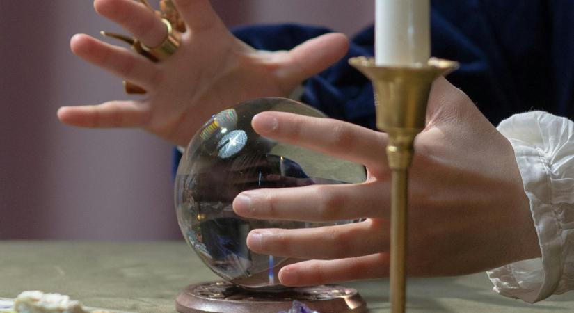 Fehér holló: Kriptoelemző nyilvánosan kért bocsánatot a félresiklott Bitcoin-előrejelzéséért