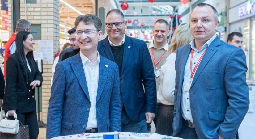 A 24 évvel ezelőtt megnyílt Auchant ünnepelték