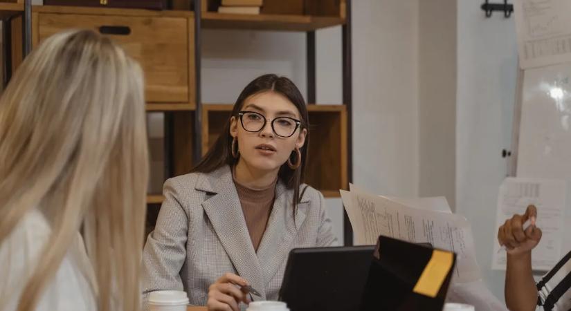 Álláshirdetés-fordító: mit jelentenek valójában a hangzatos ígéretek?