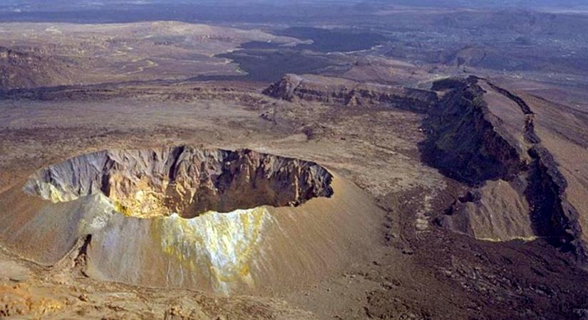 12 ezer éve szunnyadó vulkán tört ki a világ egyik legborzalmasabb vidékén, sok kén-dioxid juthatott a légkörbe
