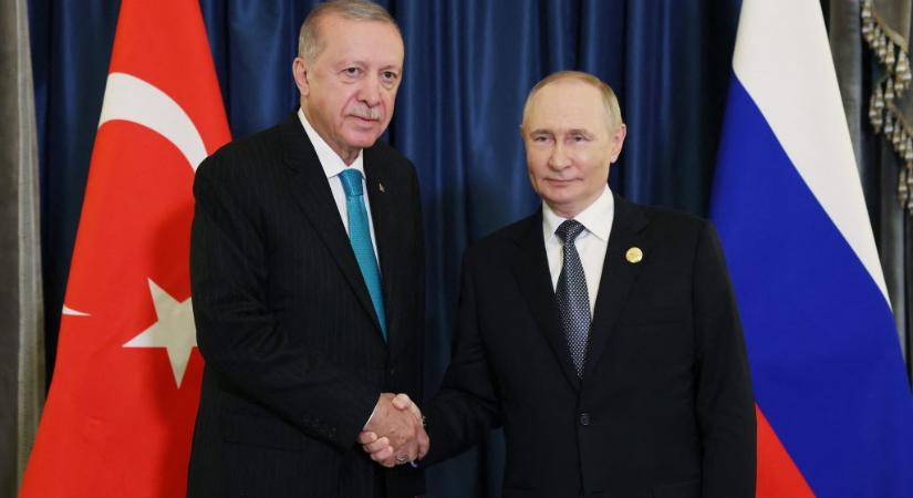 Erdogan felajánlotta Putyinnak, hogy legyenek Isztambulban a béketárgyalások