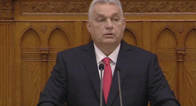 Orbán Viktor szerint nem civil, hanem “kiképzés alatt álló katona” volt a kézigránát-balesetben mindkét kezét elvesztő kormánytisztviselő