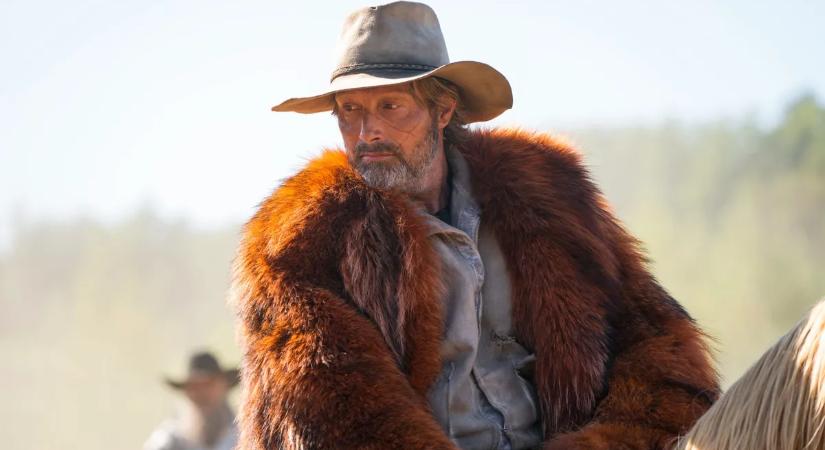 Mads Mikkelsennek bejött a szülinapi kívánsága: A Tom Hollanddel készített sci-fijét nézi most mindenki Netflixen