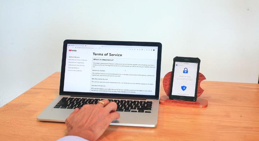 Itt a feketelista: ezek a webáruházak hivatalosan is jogsértők