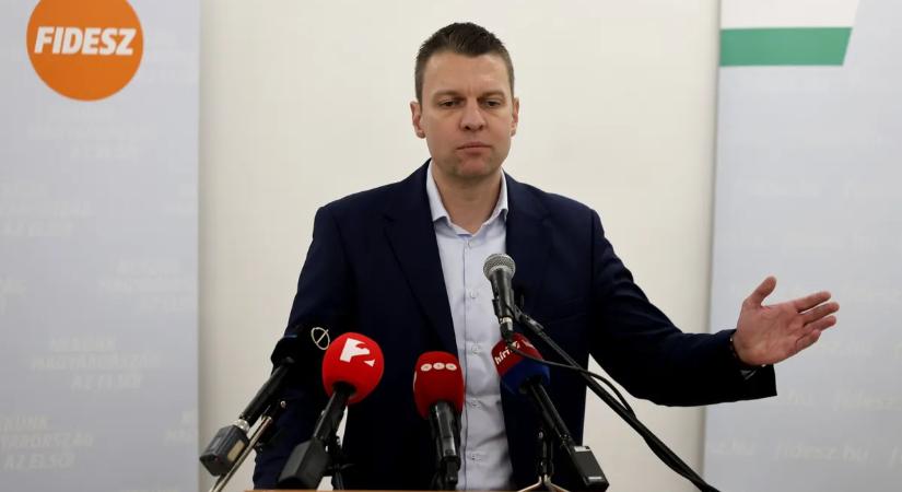 Menczer Tamás: Magyarország nem küld pénzt Ukrajnának