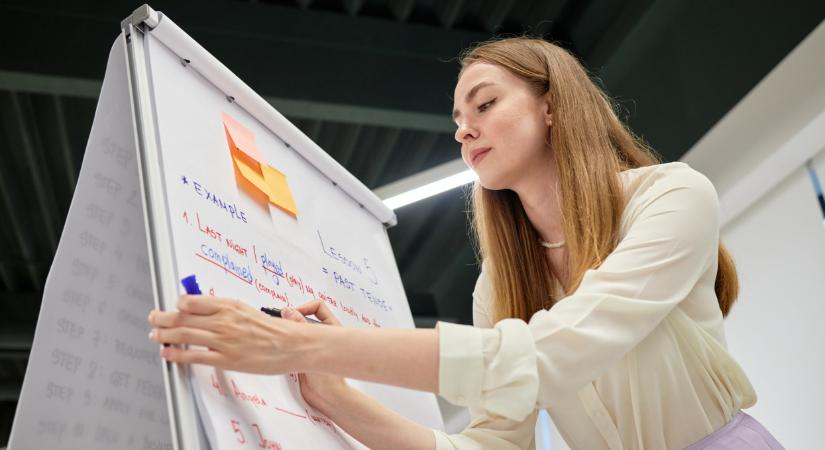 Rossz hírt kapott több ezernyi magyar: ők semmiképp se úszhatják meg a zuhanást?