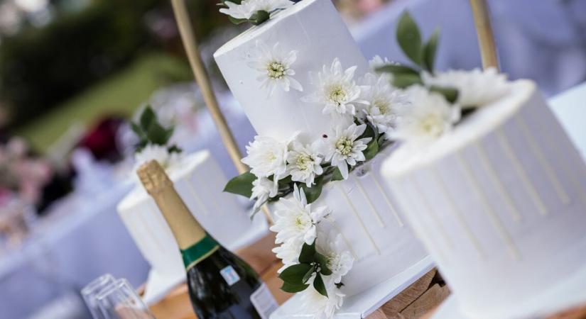 Esküvői fotóháború – a sógornő nem engedi, hogy a menyasszony megossza a képeket