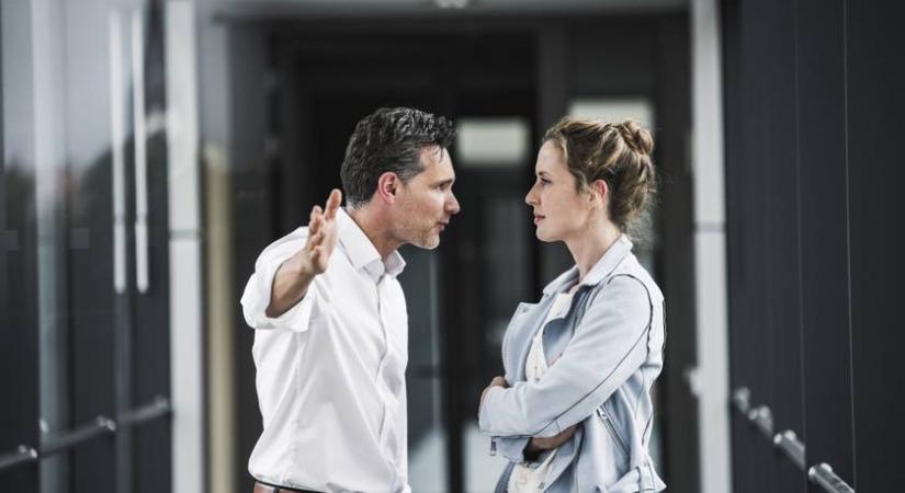 Így reagálj, ha valaki sérteget - Dominanciát mutatsz és lenyomod az egóját a trükkel