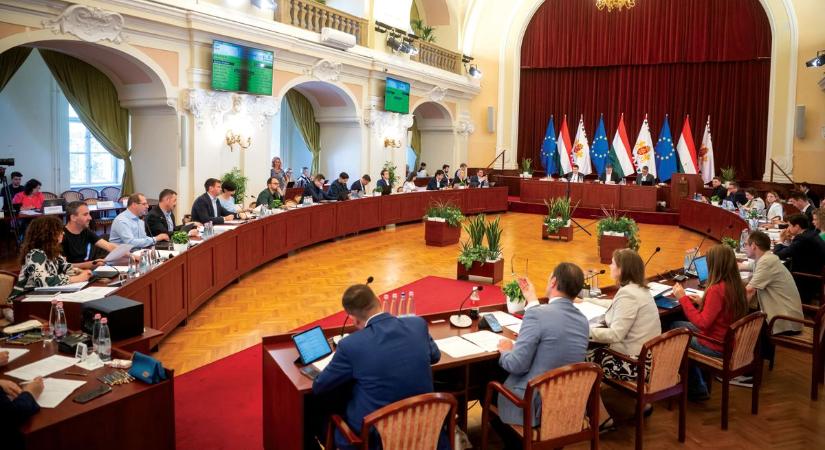 Fővárosi Közgyűlés: a tiszások most nem érnek rá