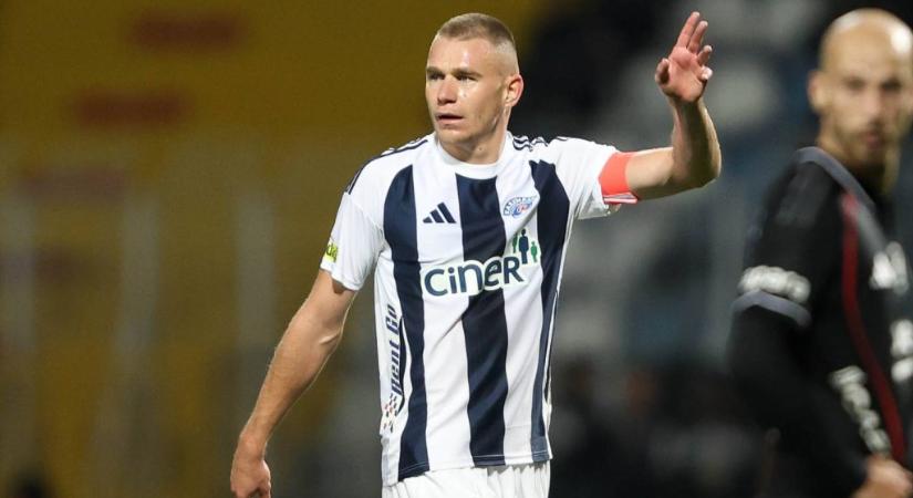 Szalai Attila nagyot hibázott, félidőben lekapta edzője a pályáról