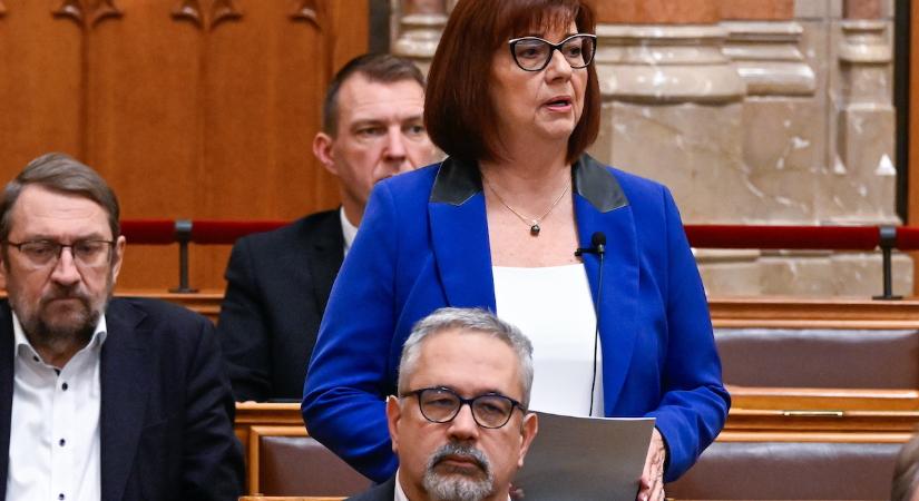 Gy. Németh atomháborús propagandáról, bazári aljasságról, bűvésztrükkről beszélt