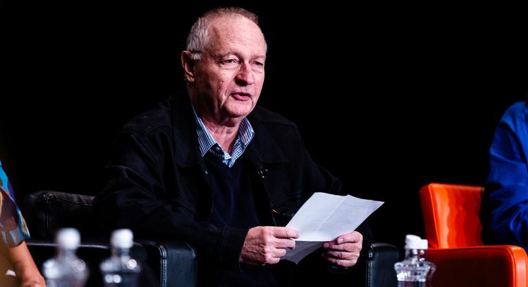 Nyolc évig a saját háza alatt bujkált, politikai okok miatt üldözték