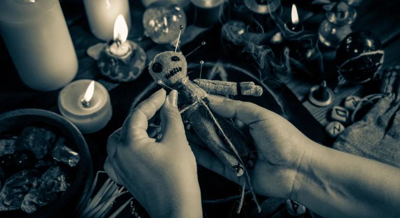 A rontás 6 fajtája – így hatnak az életünkre a láthatatlan negatív energiák