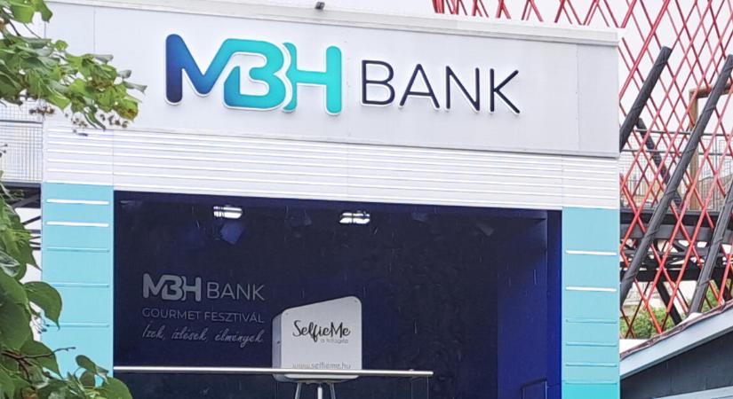 Egy ligába kerülne az OTP-vel az MBH Bank a pesti tőzsdén