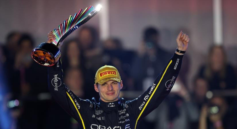 Óriásit változtak az esélyek, Verstappen ötödször is világbajnok lehet