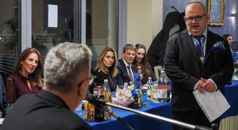 Lassan két évtizede támogatják a hátrányos helyzetű fiatalokat ( galéria)