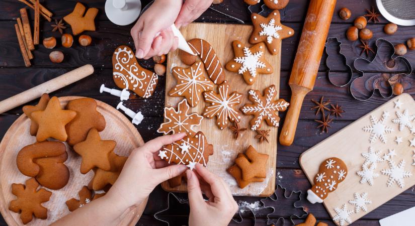 Itt az eredeti, azonnal puha mézeskalács recept és mézeskalács cukormáz recept - Mézeskalács házikó recept és sablon