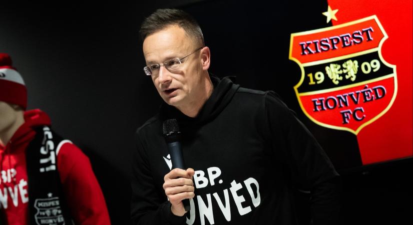 Csodálatos estéje lehetett Szijjártó Péternek