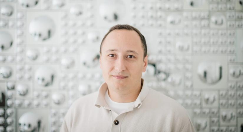 „Reális, hogy tíz éven belül mi leszünk a legnagyobb magyar techcég” – a fejlesztő, aki egymaga rakta le egy milliárdos app alapjait, most új projektbe kezd